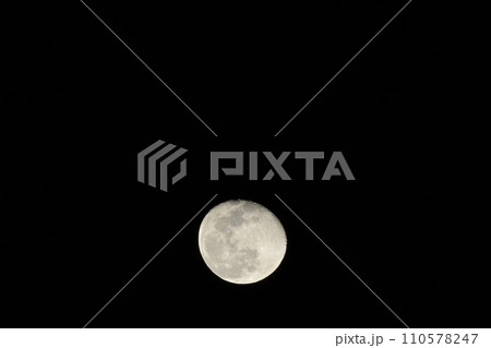 2023年十二月の月齢16.1立待月 2023年十二月の月齢16.1立待月 110578247