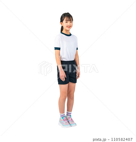 体操服を着た女の子 手作業で精密に切り抜いた背景透過写真PNG 体操服を着た女の子 手作業で精密に切り抜いた背景透過写真PNG 110582407