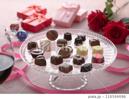 チョコレート チョコレート 110584096