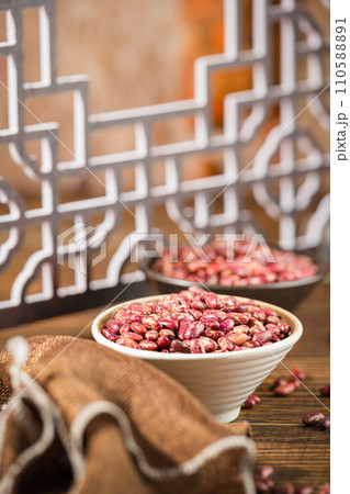 red bean in bowl 110588891