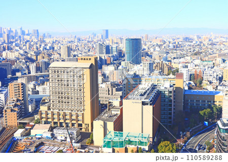 東京都文教区、中央大学周辺の風景 110589288