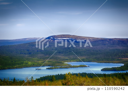 views of valley taiga river 110590242