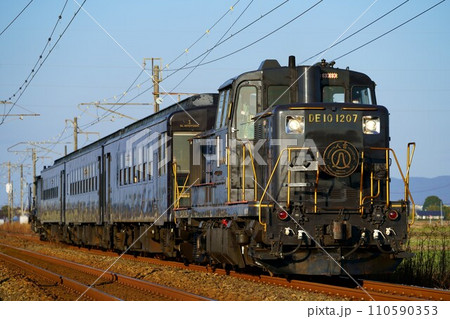 DE10+8620形でプッシュプル運転するSL人吉 110590353