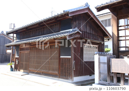 関宿　せきじゅく　宿場町　東海道47番目　重要伝統的建造物群保存地区　百六里庭　眺関亭　関地蔵院　　 110603790