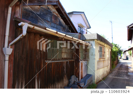 関宿　せきじゅく　宿場町　東海道47番目　重要伝統的建造物群保存地区　百六里庭　眺関亭　関地蔵院 110603924