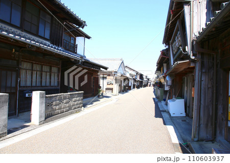 関宿　せきじゅく　宿場町　東海道47番目　重要伝統的建造物群保存地区　百六里庭　眺関亭　関地蔵院 110603937