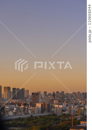 あべのルシアス スカイギャラリーから見た大阪の都市風景 あべのルシアス スカイギャラリーから見た大阪の都市風景 110608044