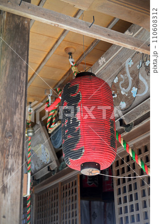 箕面瀧安寺弁天堂崇拝所の献燈提灯 110608312