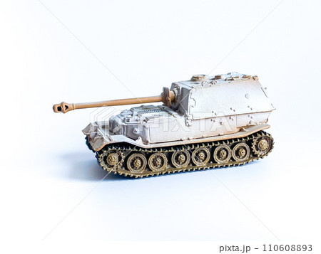 World war 2 tank model toy isolated on white background World war 2 tank model toy isolated on white background 110608893