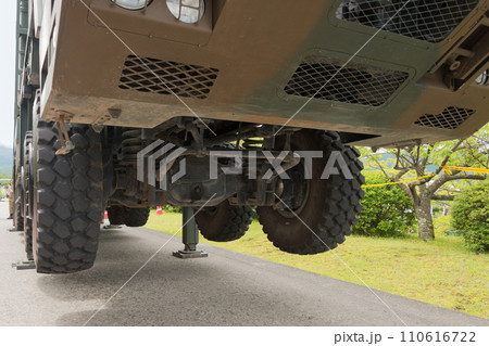 陸上自衛隊12式地対艦誘導弾発射機ジャッキアップ 110616722