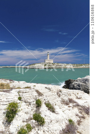 Lighthouse in Vieste, Apulia region, Italy Lighthouse in Vieste, Apulia region, Italy 110616868