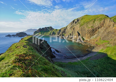 礼文島澄海岬からの稲穂岬 礼文島澄海岬からの稲穂岬 110622404