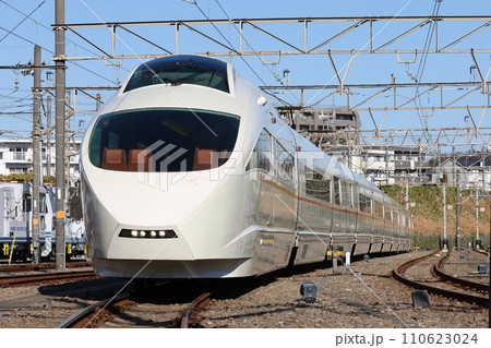 小田急50000形電車 110623024