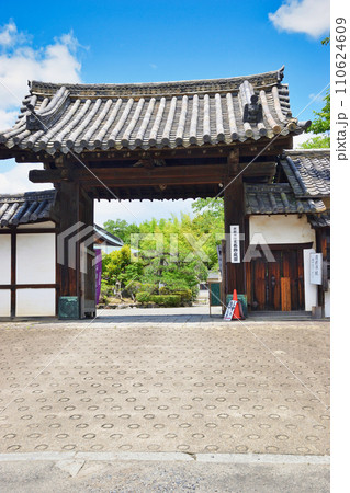 京都　勧修寺（京都市山科区） 110624609