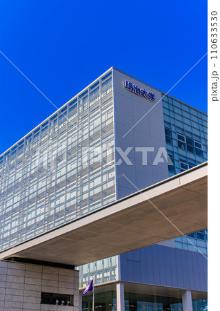 東京　杉並区　明治大学 和泉キャンパス（メディア棟） 110633530