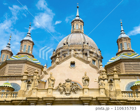 Basilica and cathedral of El Pilar, Zaragoza, Spain. 110635703