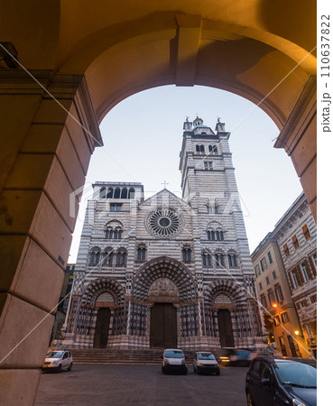 Cathedral of San Lorenzo, Genoa 110637822