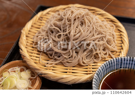 高尾山入口付近にある有名蕎麦店 高橋家さんのもりそば 高尾山入口付近にある有名蕎麦店 高橋家さんのもりそば 110642604