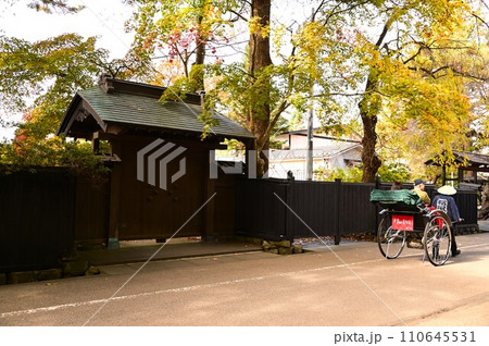 秋の角館武家屋敷 110645531