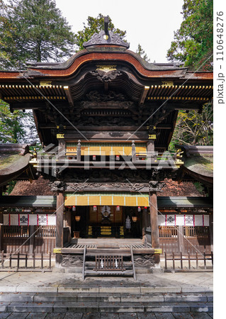 幣拝殿  諏訪大社下社春宮（長野県諏訪市） 110648276