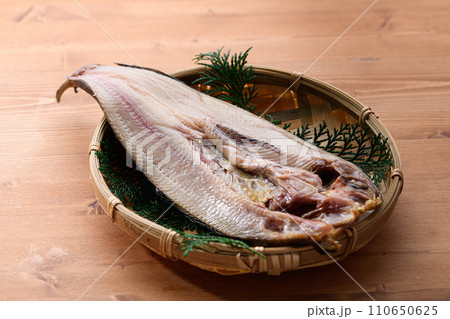 ほっけの開き 一夜干し 干物 110650625