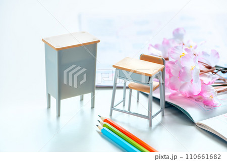 教育、勉強イメージ 110661682