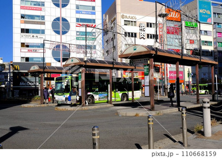 東京都北区 赤羽駅東口バスターミナル 東京都北区 赤羽駅東口バスターミナル 110668159