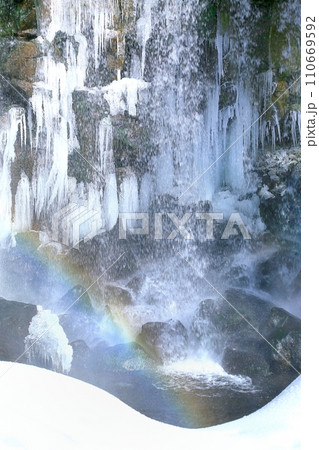 冬の唐沢の滝 冬の唐沢の滝 110669592