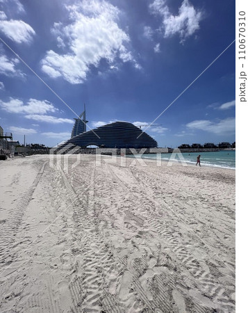 Burj Al Arab, panorama, seaside, Dubai 110670310