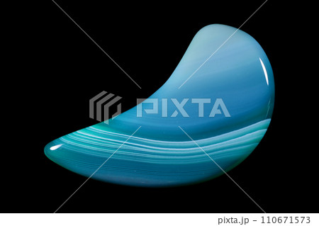 アゲート 自然が描く模様 110671573