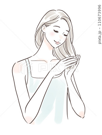 笑顔で髪のお手入れをする女性 110673996