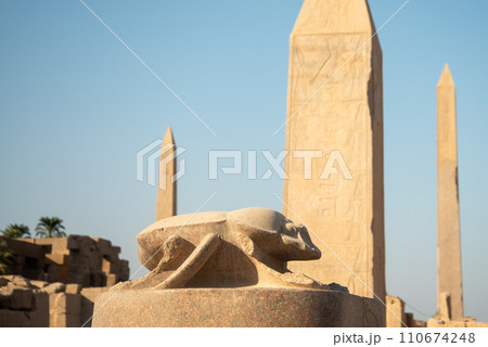 エジプトのルクソールにあるカルナック神殿とても美しい風景 110674248