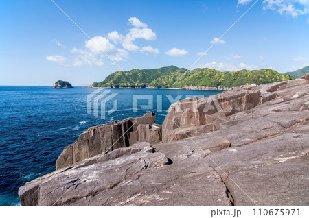 《熊野灘の絶景》楯ヶ崎園地・千畳敷 《熊野灘の絶景》楯ヶ崎園地・千畳敷 110675971