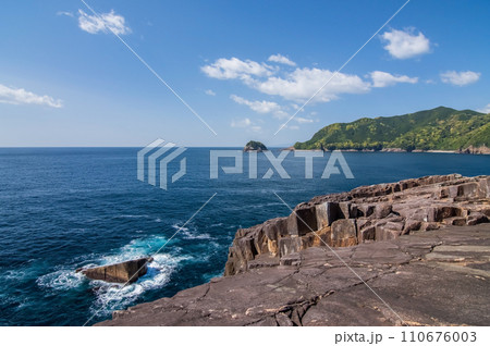 《熊野灘の絶景》楯ヶ崎園地・千畳敷 110676003