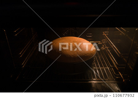 sponge cake is baked in the oven sponge cake is baked in the oven 110677932