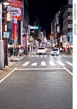 夜の街並み04 夜の街並み04 110682144