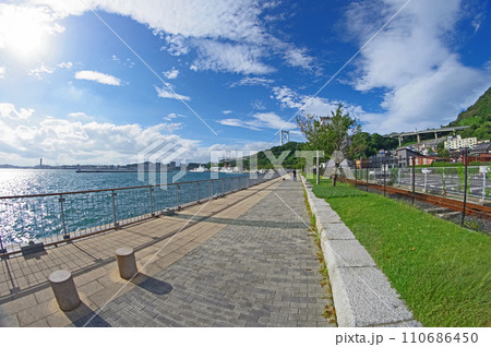 福岡県北九州市門司区にある海沿いのめかり観潮遊歩道 110686450