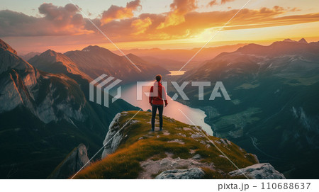 冒険好きな登山家が日の出とともに登頂する。チームワークで困難な状況を打破するイメージ。AI画像 冒険好きな登山家が日の出とともに登頂する。チームワークで困難な状況を打破するイメージ。AI画像 110688637