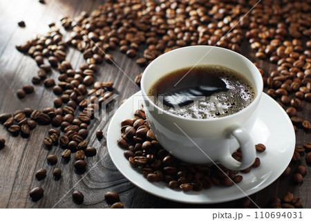 淹れたてのコーヒー 110694031