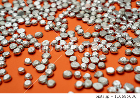 アルミニウム製タルトストーン 110695636