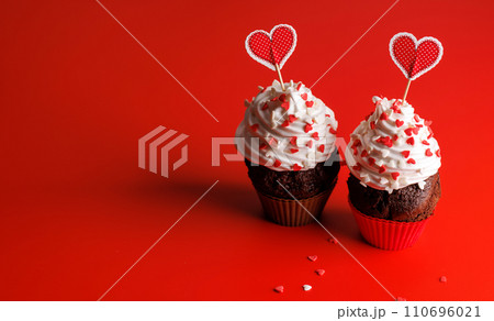 Cupcake love 110696021