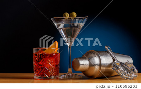 Cocktail allure 110696203