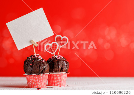 Cupcake love 110696226