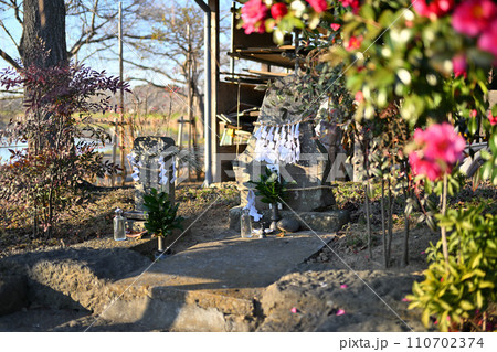 九頭龍大神　馬頭観音　びん沼川湖畔　さいたま市 110702374