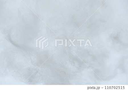 綿花と和紙による背景素材 110702515