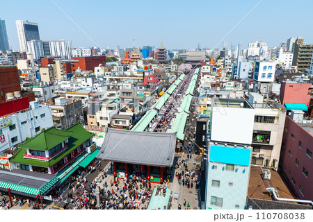 浅草の街並み風景 (東京都台東区) 浅草の街並み風景 (東京都台東区) 110708038