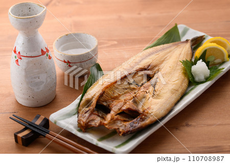 ほっけの開き 一夜干し 干物 110708987