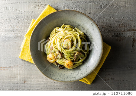 海老とマッシュルームのジェノベーゼ 海老とマッシュルームのジェノベーゼ 110711090