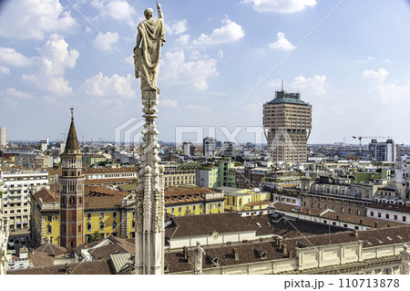 世界一美しい情熱の国イタリアのミラノの町の風景 世界一美しい情熱の国イタリアのミラノの町の風景 110713878