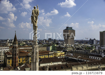 世界一美しい情熱の国イタリアのミラノの町の風景 世界一美しい情熱の国イタリアのミラノの町の風景 110713879